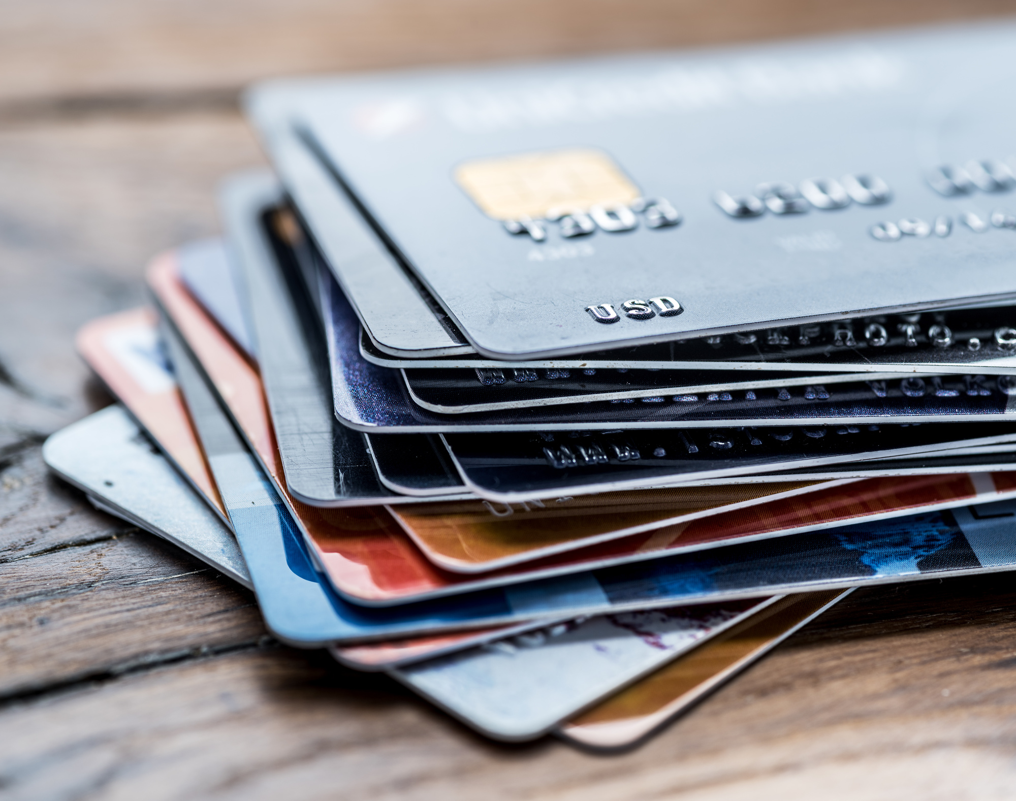 why-you-should-consolidate-credit-card-debt-with-debthunch-debthunch